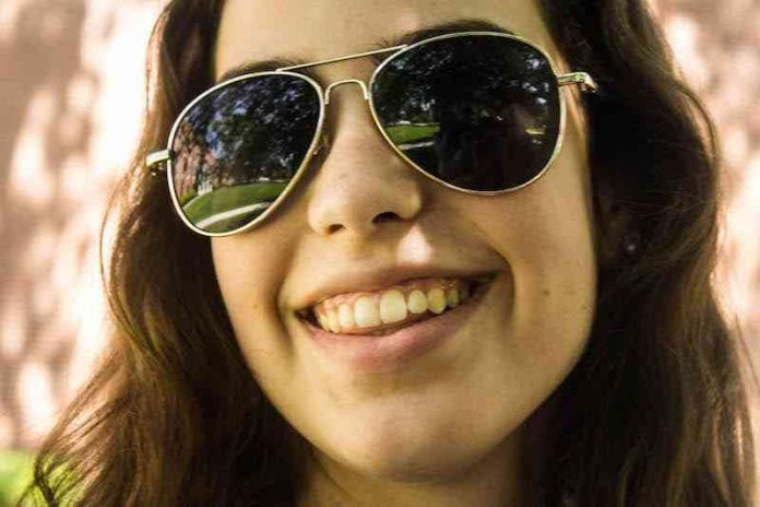 The Gap Between My Front Teeth byTova Weiss, Reflections By Caroline Koppel